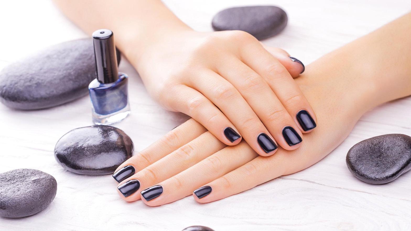 STEPS ON HOW TO ESTABLISH NAIL SERVICES FROM ANYWHERE